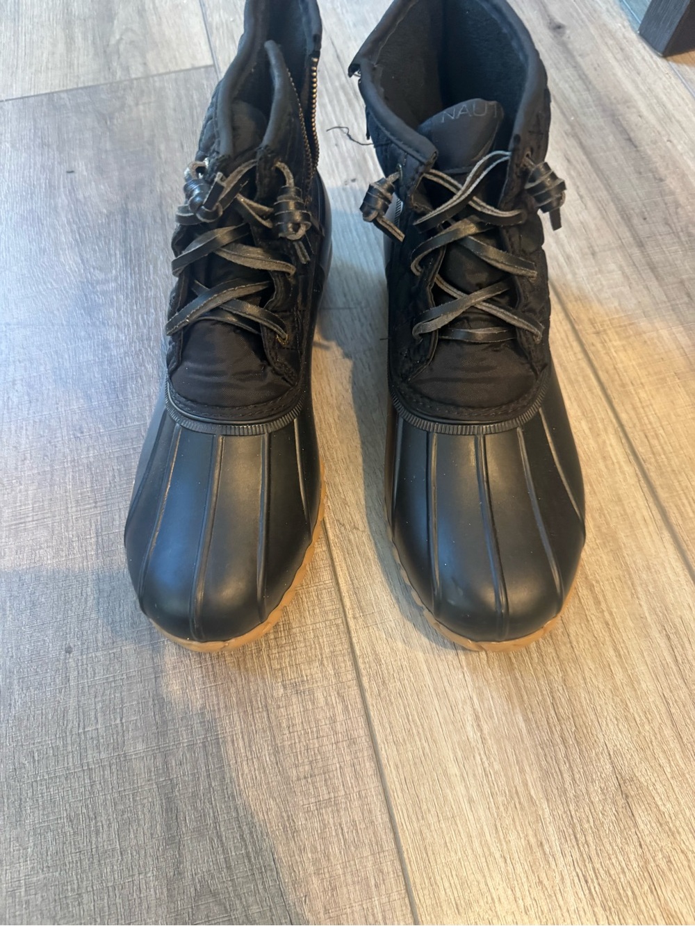 Nautica Womens black Duck Boot with Lace-Up Front